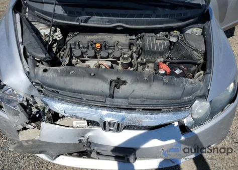 2009 Honda Civic Lx z USA, uszkodzony, nr VIN 19XFA155X9E016275